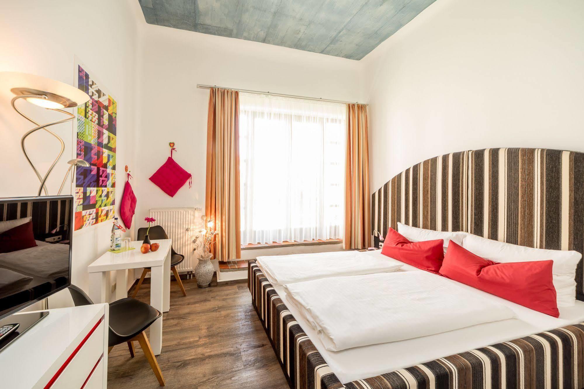 Aparthotel Magdeburg 3*